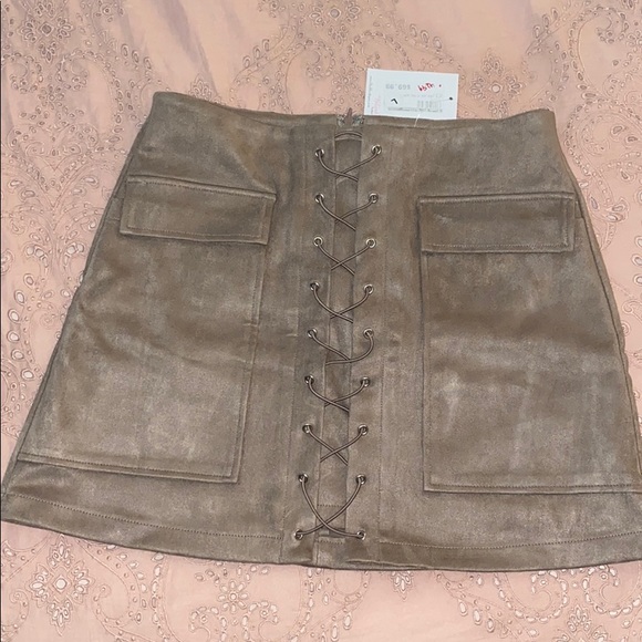 Suede mini skirt - Picture 1 of 7